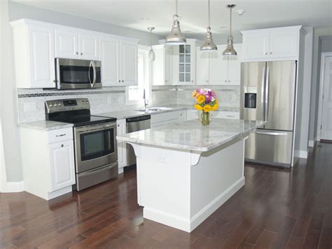 best color to paint kitchen cabinets with stainless steel appliances|stainless steel cabinet color schemes.